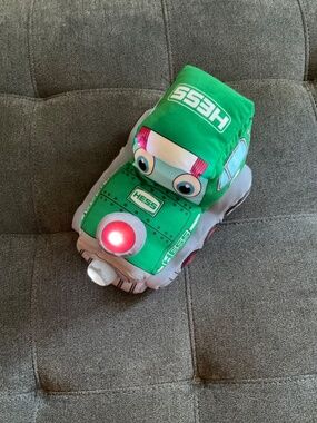 My Plush Hess Truck 2022 Choo-Choo Train Lights Sounds Music w/ Box & Tags